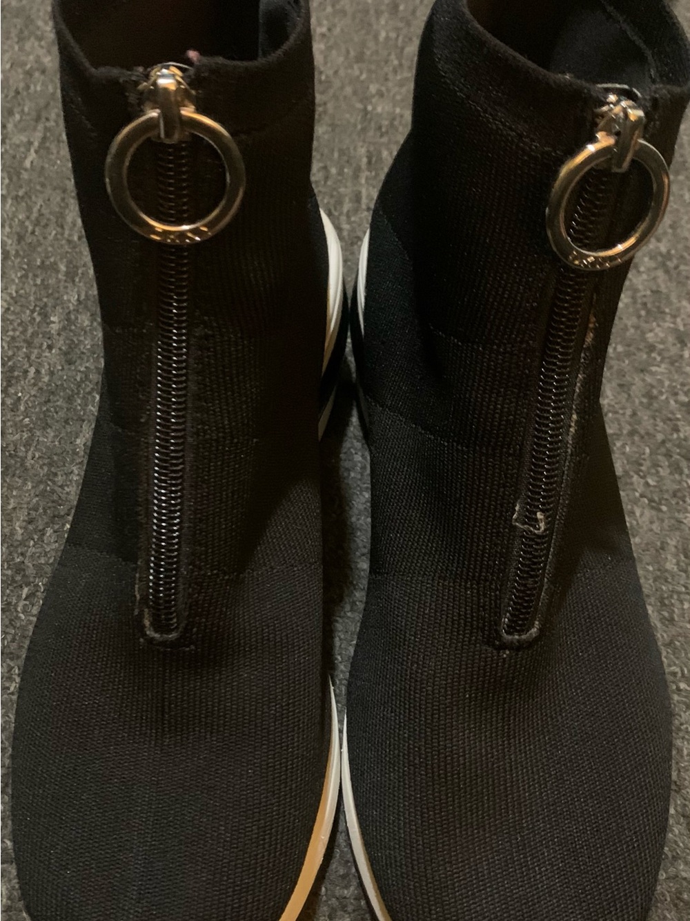 DKNY Logo Front-Zip Knit
Sock Wedge Sneakers Sz. 8.5